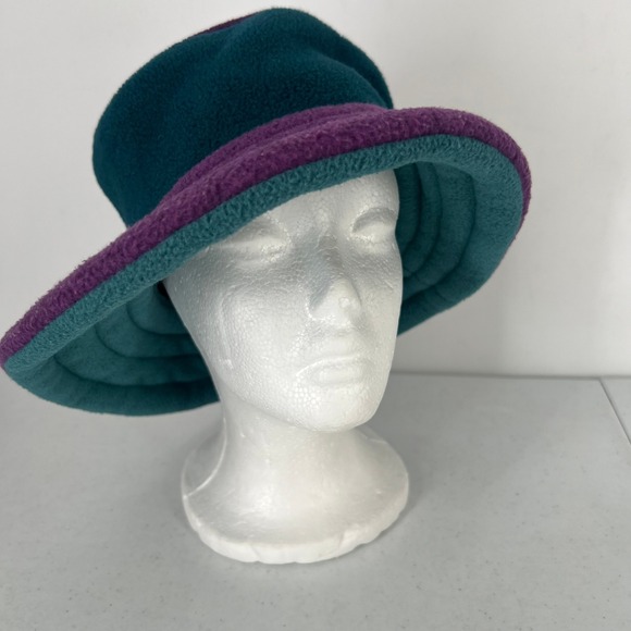 🧢 - Picture 7 of 7